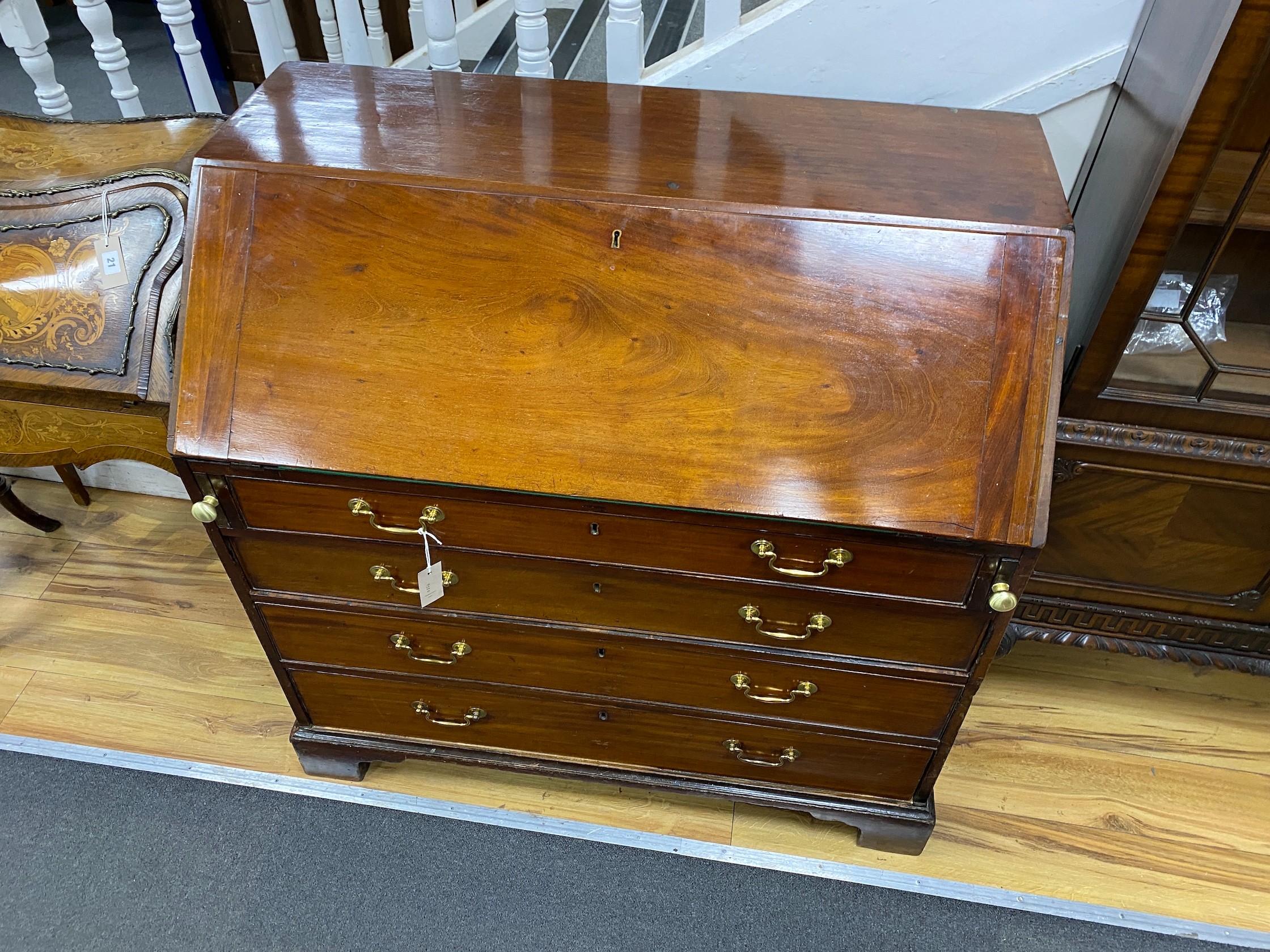 A George III mahogany bureau, width 107cm, depth 58cm, height 107cm